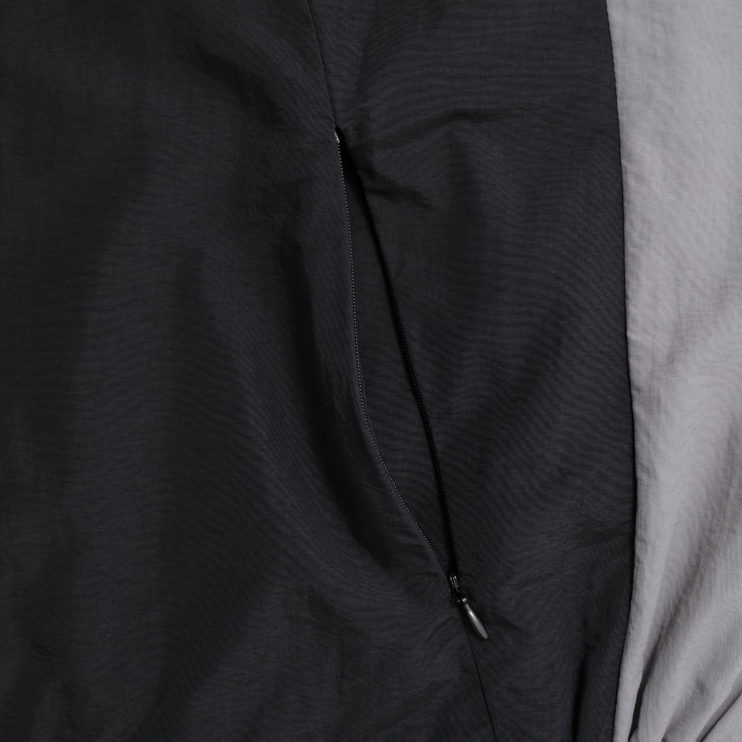 RBLS CS LOGO NYLON PISTE TOPS